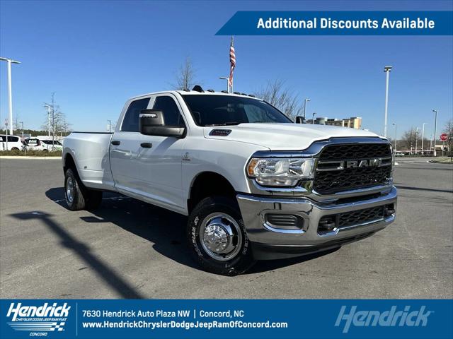 2024 RAM Ram 3500 RAM 3500 TRADESMAN CREW CAB 4X4 8 BOX
