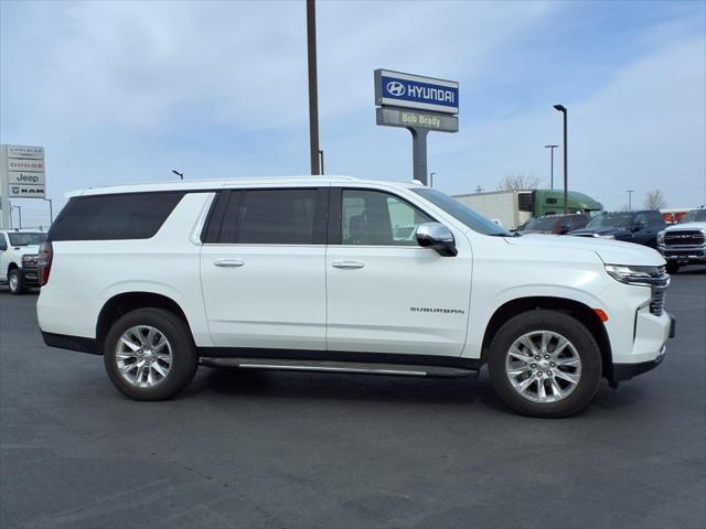 2023 Chevrolet Suburban 4WD Premier