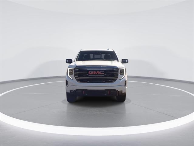 2023 GMC Sierra 1500 4WD Crew Cab Short Box AT4