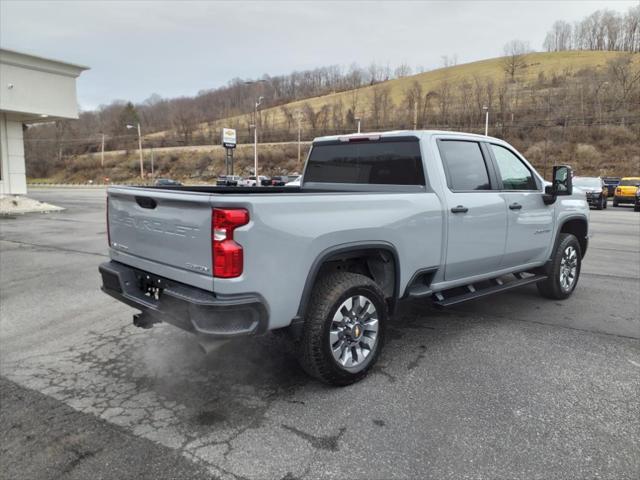 2025 Chevrolet Silverado 2500HD 4WD Crew Cab Standard Bed Custom