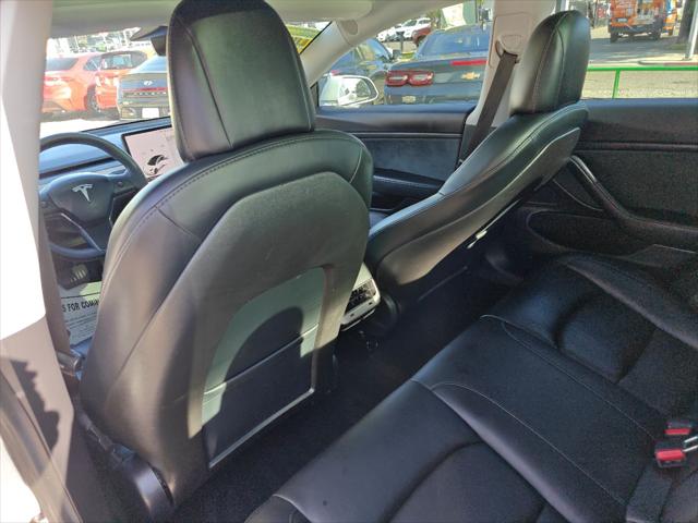 2020 Tesla Model 3 Standard Range Rear-Wheel Drive