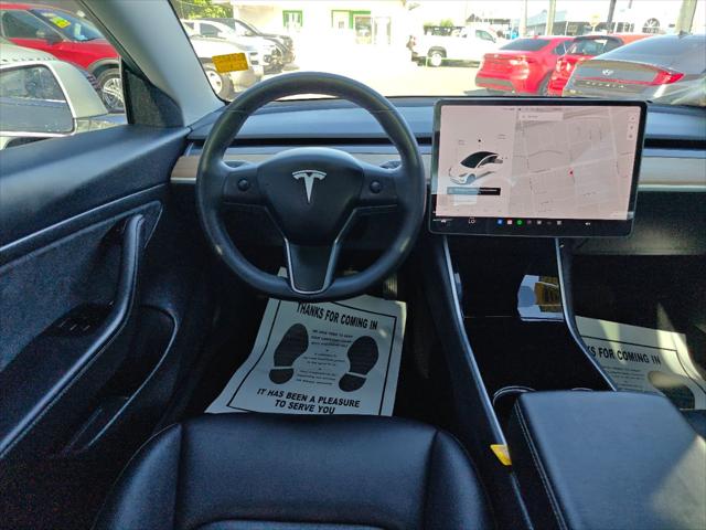 2020 Tesla Model 3 Standard Range Rear-Wheel Drive