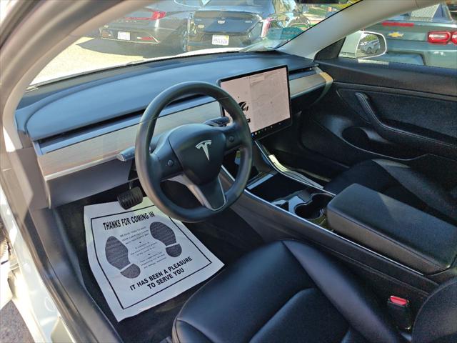 2020 Tesla Model 3 Standard Range Rear-Wheel Drive