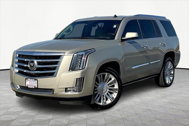 Used 2015 Cadillac Escalade For Sale in Olive Branch, MS