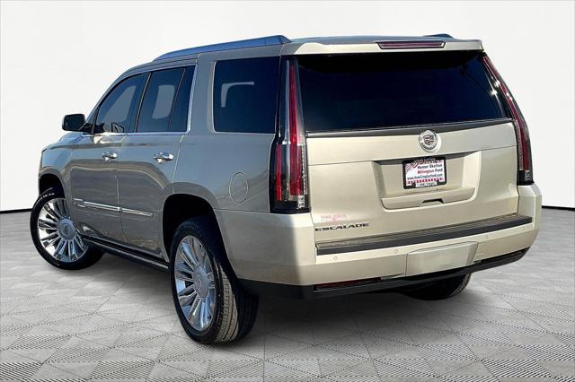 Used 2015 Cadillac Escalade For Sale in Olive Branch, MS