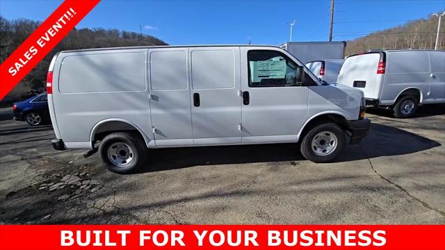 2025 Chevrolet Express Cargo Van RWD 2500 Regular Wheelbase WT
