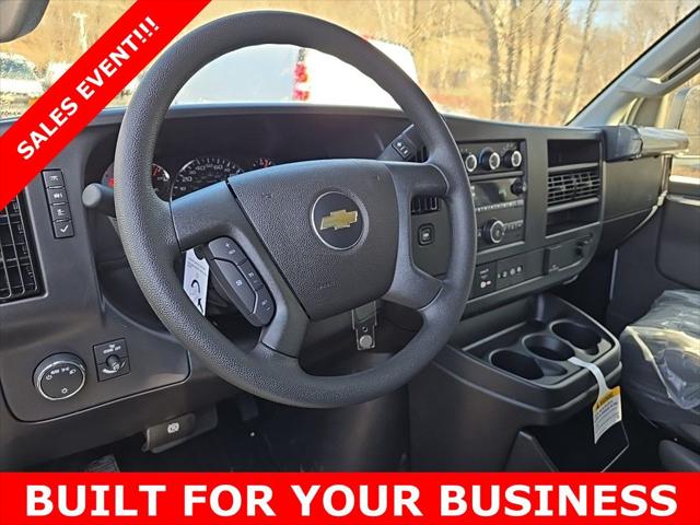 2025 Chevrolet Express Cargo Van RWD 2500 Regular Wheelbase WT