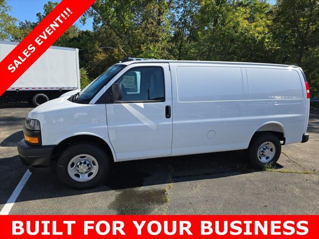 2025 Chevrolet Express Cargo Van RWD 2500 Regular Wheelbase WT