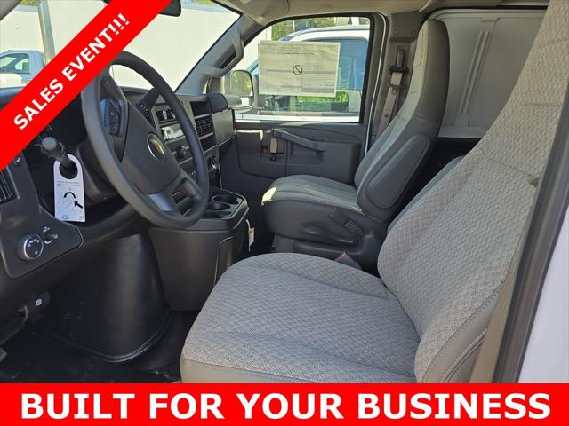 2025 Chevrolet Express Cargo Van RWD 2500 Regular Wheelbase WT