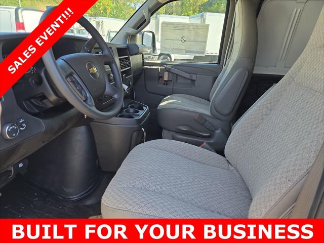 2025 Chevrolet Express Cargo Van RWD 2500 Regular Wheelbase WT