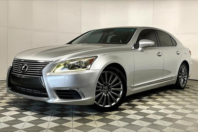 Used 2013 Lexus LS Base with VIN JTHBL5EF1D5116065 for sale in Olive Branch, MS