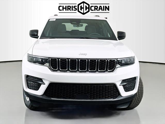 2025 Jeep Grand Cherokee GRAND CHEROKEE LAREDO X 4X2