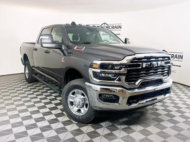 2025 RAM Ram 2500 RAM 2500 TRADESMAN CREW CAB 4X4 64 BOX