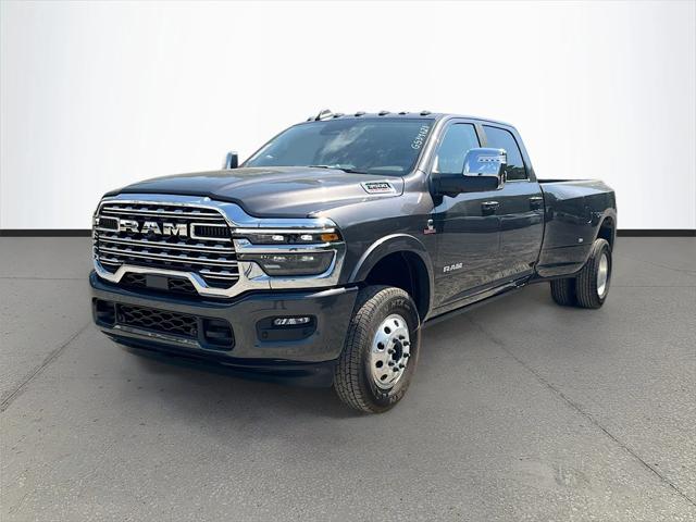 2025 RAM Ram 3500 RAM 3500 LIMITED LONGHORN CREW CAB 4X4 8 BOX