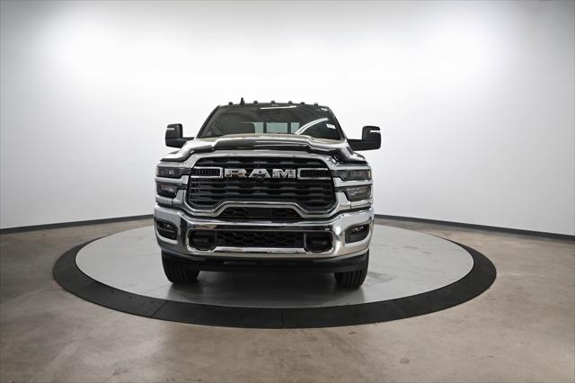2025 RAM Ram 2500 RAM 2500 TRADESMAN CREW CAB 4X4 64 BOX