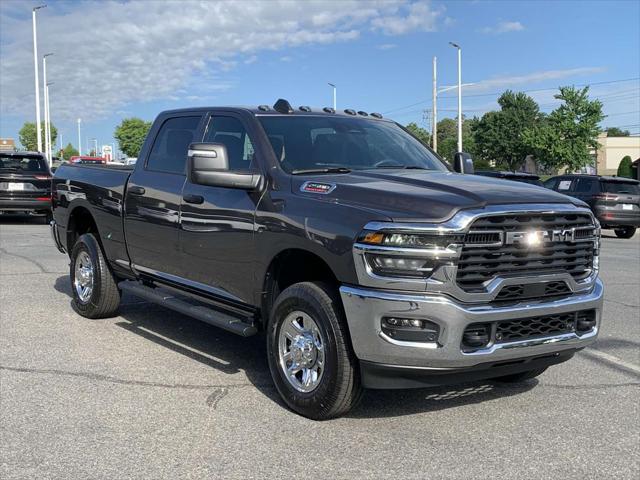 2025 RAM Ram 2500 RAM 2500 TRADESMAN CREW CAB 4X4 64 BOX