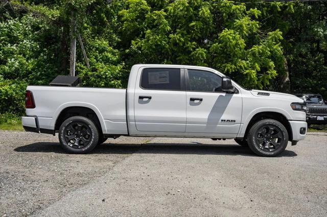 2025 RAM Ram 1500 RAM 1500 BIG HORN CREW CAB 4X4 64 BOX