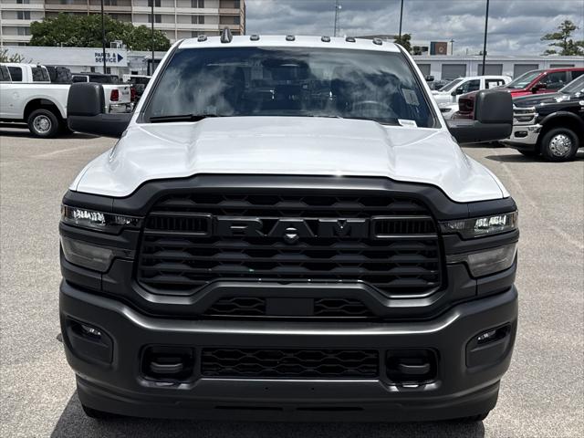 2025 RAM Ram 2500 RAM 2500 TRADESMAN CREW CAB 4X4 8 BOX