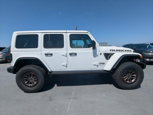 2025 Jeep Wrangler WRANGLER 4-DOOR RUBICON 392