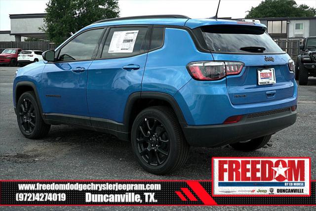 2025 Jeep Compass COMPASS LATITUDE 4X4