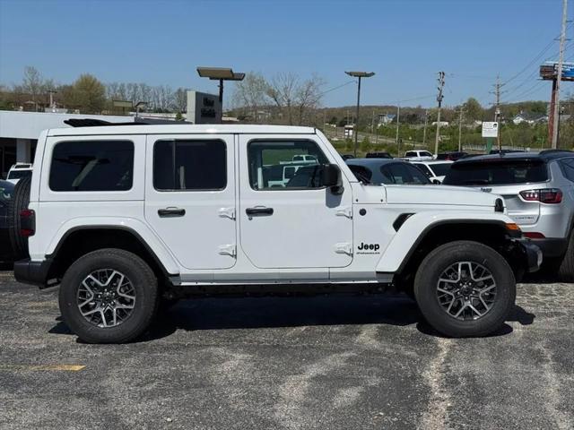 2025 Jeep Wrangler WRANGLER 4-DOOR SAHARA