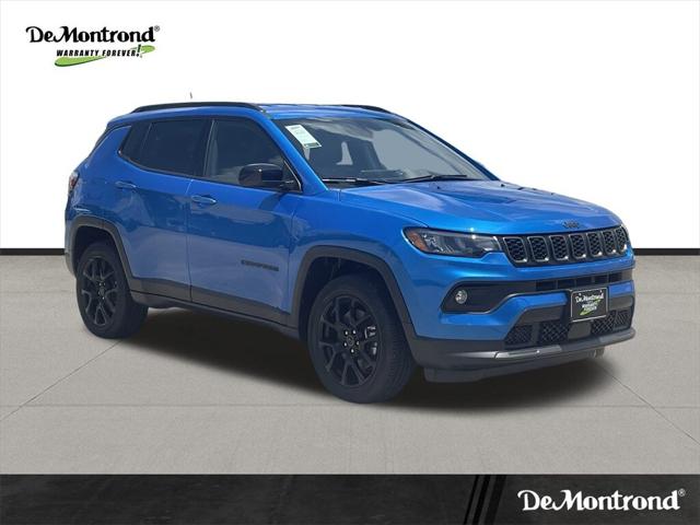 2025 Jeep Compass COMPASS LATITUDE 4X4