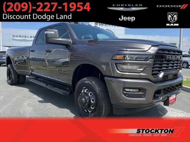 2025 RAM Ram 3500 RAM 3500 BIG HORN CREW CAB 4X4 8 BOX