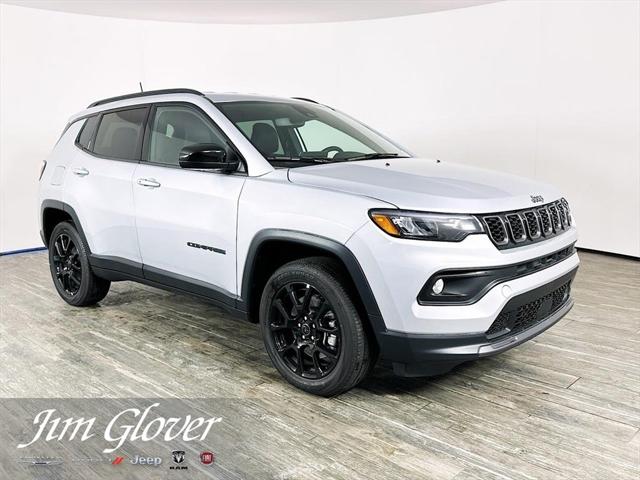 2025 Jeep Compass COMPASS LATITUDE 4X4