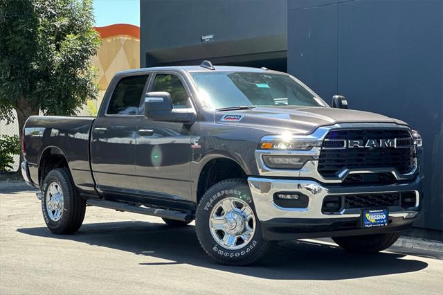 2025 RAM Ram 2500 RAM 2500 TRADESMAN CREW CAB 4X4 64 BOX