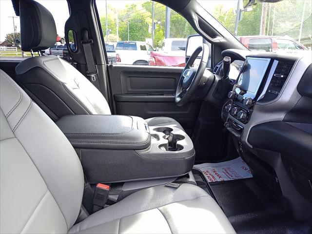 2025 RAM Ram 2500 RAM 2500 TRADESMAN CREW CAB 4X4 64 BOX
