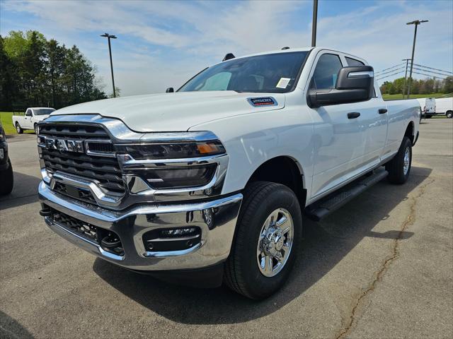 2025 RAM Ram 2500 RAM 2500 TRADESMAN CREW CAB 4X4 8 BOX