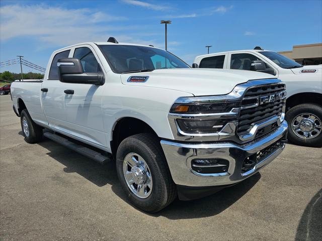 2025 RAM Ram 2500 RAM 2500 TRADESMAN CREW CAB 4X4 8 BOX