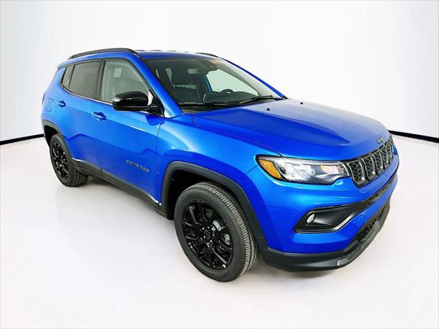 2025 Jeep Compass COMPASS LATITUDE 4X4