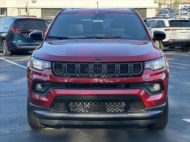 2025 Jeep Compass COMPASS LATITUDE 4X4