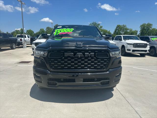 2025 RAM Ram 1500 RAM 1500 BIG HORN CREW CAB 4X4 64 BOX