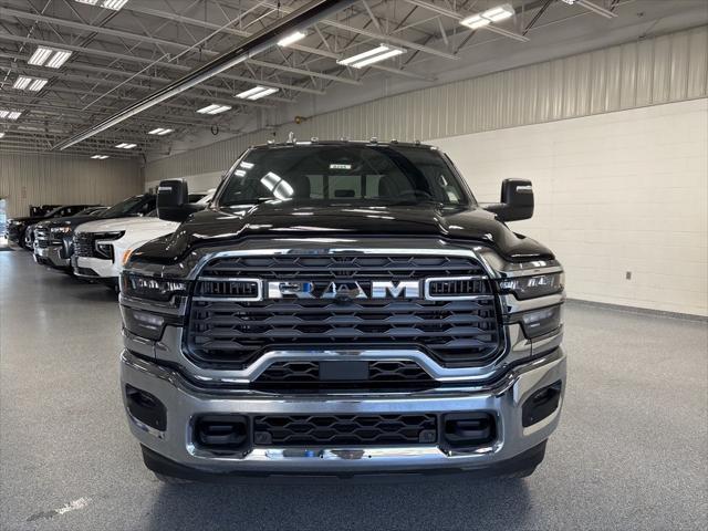 2025 RAM Ram 2500 RAM 2500 TRADESMAN CREW CAB 4X4 64 BOX