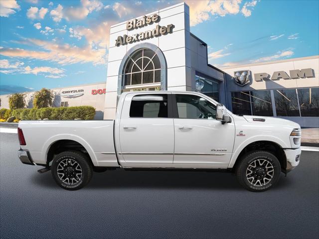 2025 RAM Ram 2500 RAM 2500 LIMITED CREW CAB 4X4 64 BOX