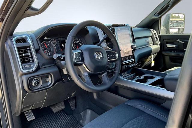 2025 RAM Ram 2500 RAM 2500 BIG HORN CREW CAB 4X4 64 BOX