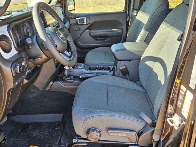 2025 Jeep Wrangler 4xe WRANGLER 4-DOOR SPORT S 4xe