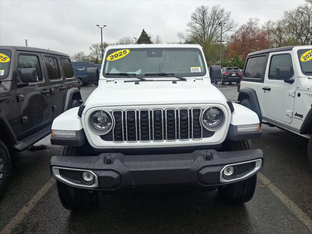 2025 Jeep Wrangler WRANGLER 4-DOOR SAHARA