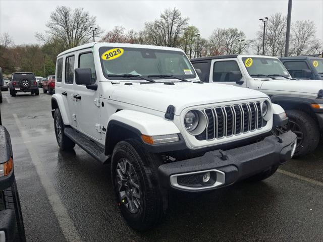 2025 Jeep Wrangler WRANGLER 4-DOOR SAHARA