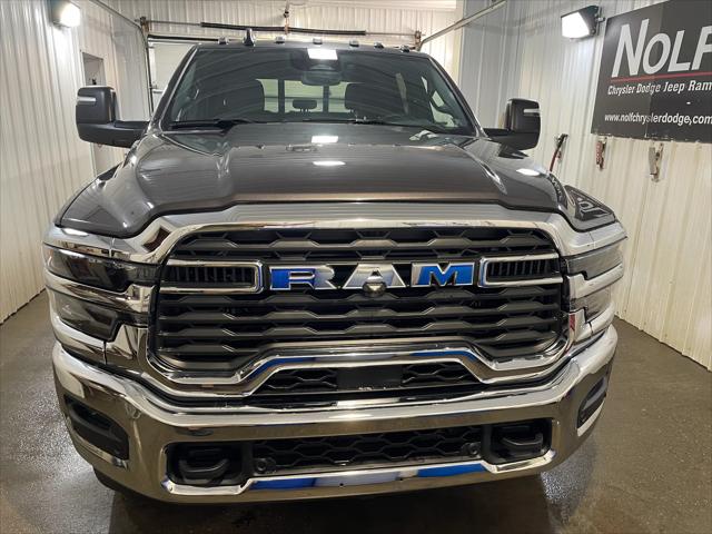 2025 RAM Ram 2500 RAM 2500 TRADESMAN CREW CAB 4X4 64 BOX