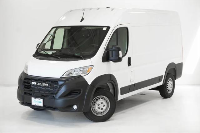 2025 RAM Ram ProMaster RAM PROMASTER 1500 TRADESMAN CARGO VAN LOW ROOF 136 WB
