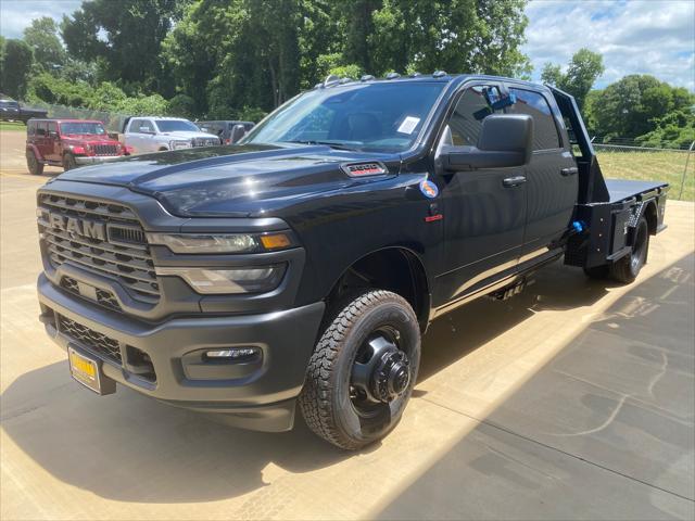 2025 RAM Ram 3500 Chassis Cab RAM 3500 TRADESMAN CREW CAB CHASSIS 4X4 60 CA