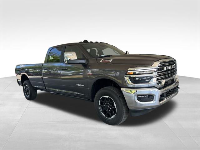2025 RAM Ram 3500 RAM 3500 LARAMIE CREW CAB 4X4 8 BOX