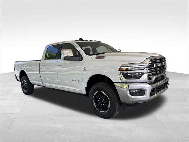2025 RAM Ram 3500 RAM 3500 LARAMIE CREW CAB 4X4 8 BOX