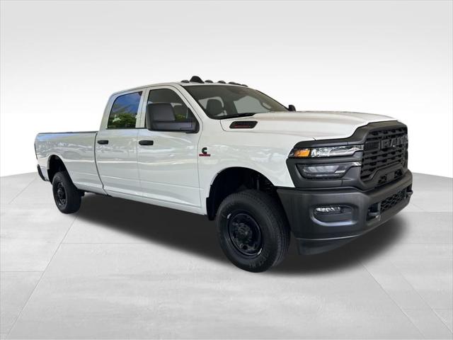 2025 RAM Ram 2500 RAM 2500 TRADESMAN CREW CAB 4X4 8 BOX