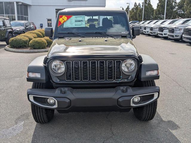 2025 Jeep Gladiator GLADIATOR SPORT 4X4
