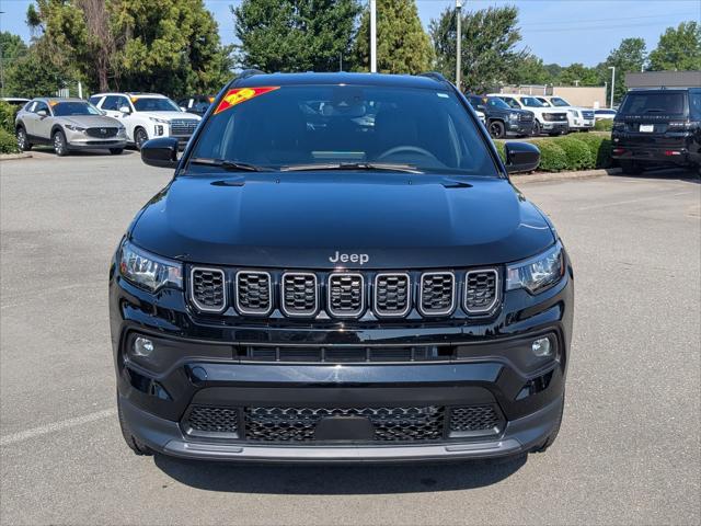 2025 Jeep Compass COMPASS LATITUDE 4X4