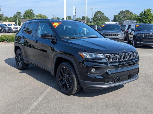2025 Jeep Compass COMPASS LATITUDE 4X4